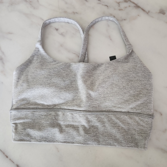 Vuori Long Line Elevation Bra cross back sports bra NWOT - Picture 8 of 10